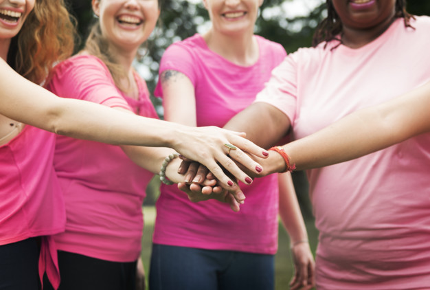 Direito à reconstrução mamária para mulheres que lutaram contra o câncer de mama.